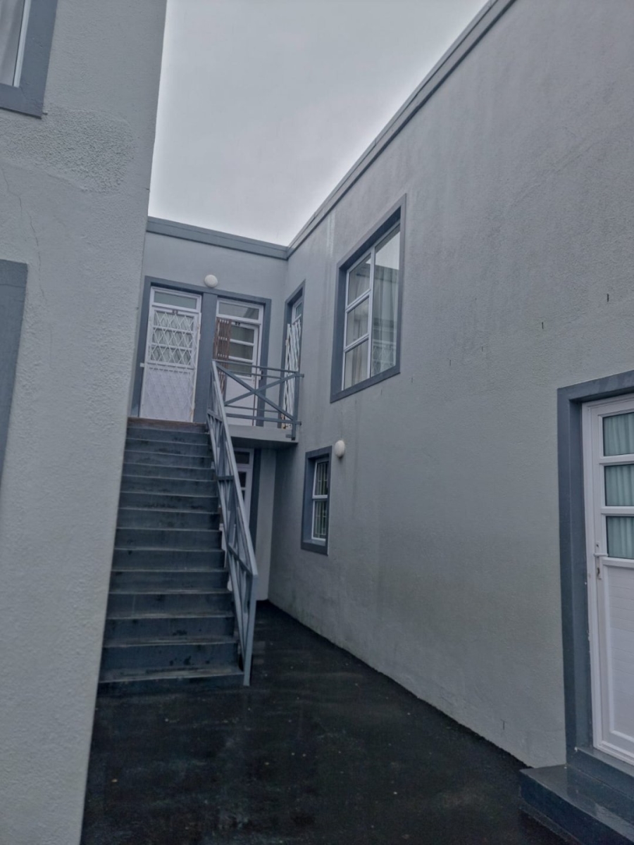 2 Bedroom Property for Sale in Ottery East Western Cape